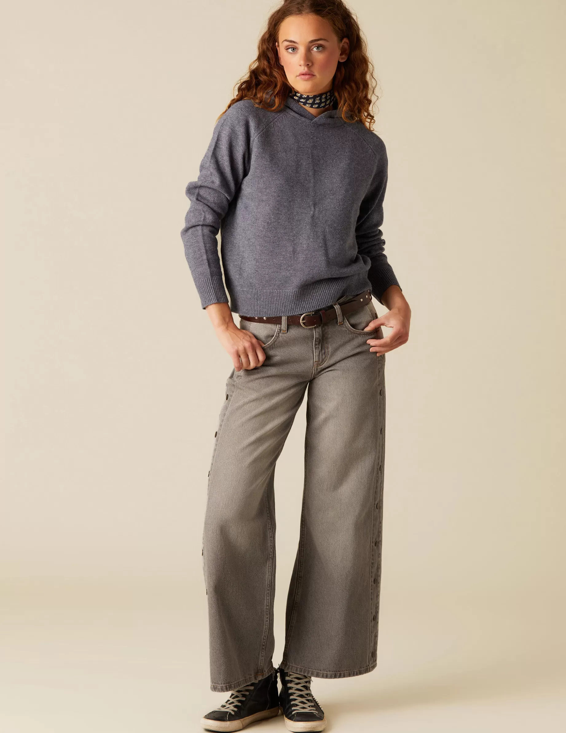 Outlet NÍCOLI PANTALÓN GRIS BOTONES LATERAL Grises